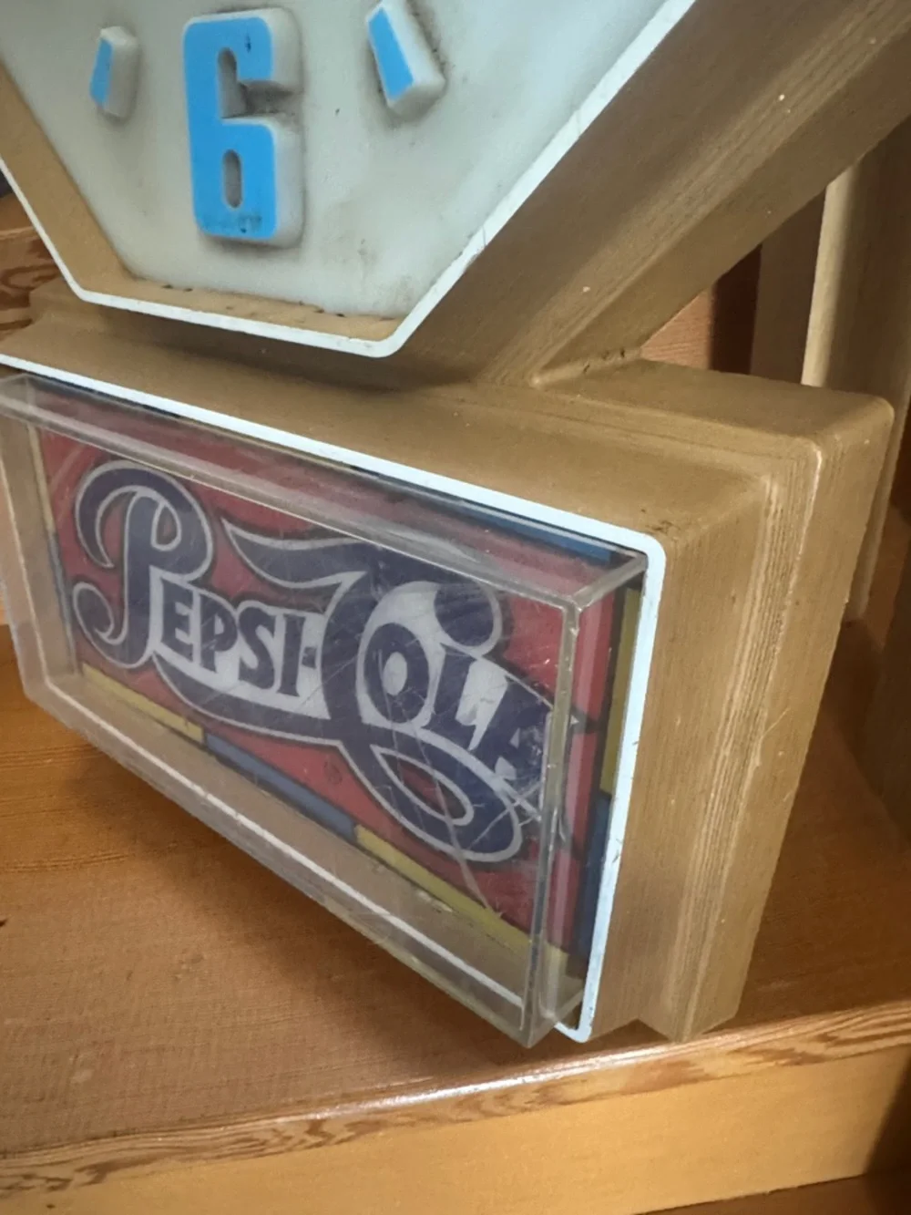 VTG 1980’s Pepsi-Cola Retro Wall Clock-repair/parts/diy-upcycle/decor/man cave - Picture 3 of 10